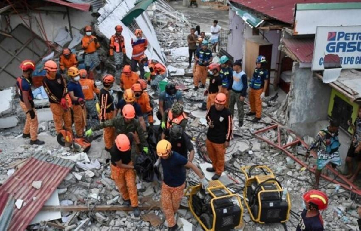 الفلبين: أكثر من 800 هزة ارتدادية خلال 24 ساعة بعد زلزالين ضربا دافاو أورينتال الفلبين: أكثر من 800 هزة ارتدادية خلال 24 ساعة بعد زلزالين ضربا دافاو أورينتال