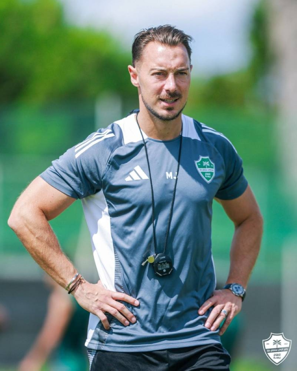 ماتياس يجهز الأهلي لمواجهة الشباب في دوري روشن ماتياس يجهز الأهلي لمواجهة الشباب في دوري روشن