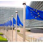 أوروبا تحقق في إجراءات حماية القُصّر على «سناب شات» و«يوتيوب»