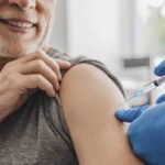 عادات يومية تُقلّل فعالية لقاح الأنفلونزا.. أبرزها المسكّنات