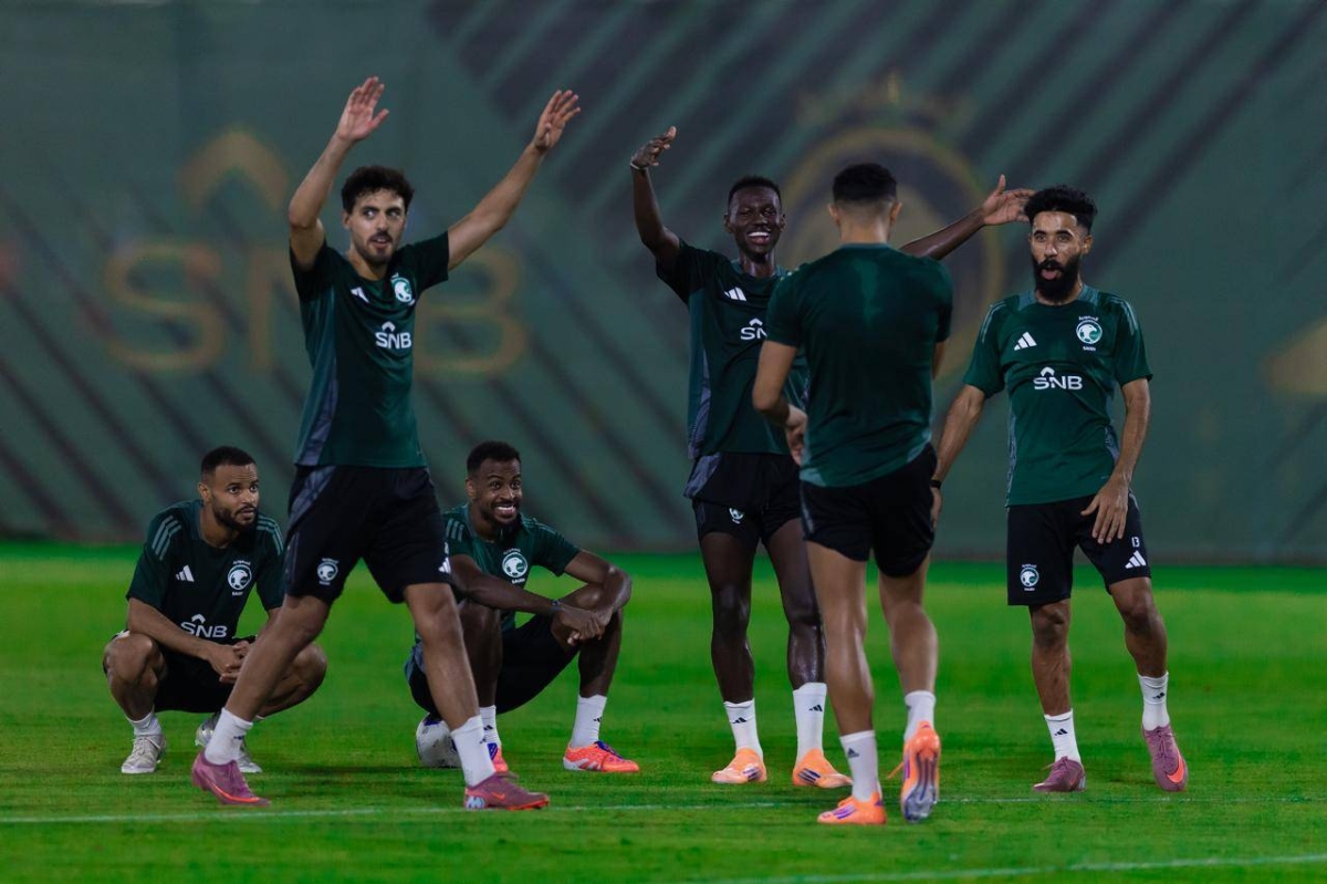 الأخضر يستعيد نجمه قبل مواجهة العراق