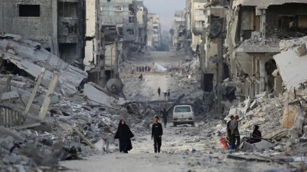 70 ألف طن من المتفجرات تهدد سكان غزة 70 ألف طن من المتفجرات تهدد سكان غزة