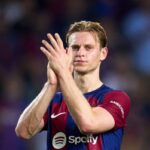 رسمياً.. برشلونة يجدد عقد دي يونغ