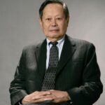 رحيل أسطورة نوبل في الفيزياء.. «تشين نينغ يانغ» عن عمر ناهز 103 أعوام