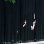 بخدعة بسيطة.. عصابات صينية تسرق مليار دولار من جيوب الأمريكيين