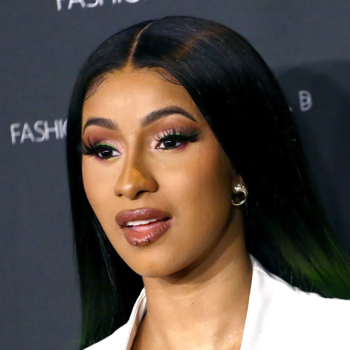 تجربة موسيقية لن تُنسى في الرياض.. كاردي بي تقدم عرضاً فنياً حياً في ساوندستورم تجربة موسيقية لن تُنسى في الرياض.. كاردي بي تقدم عرضاً فنياً حياً في ساوندستورم