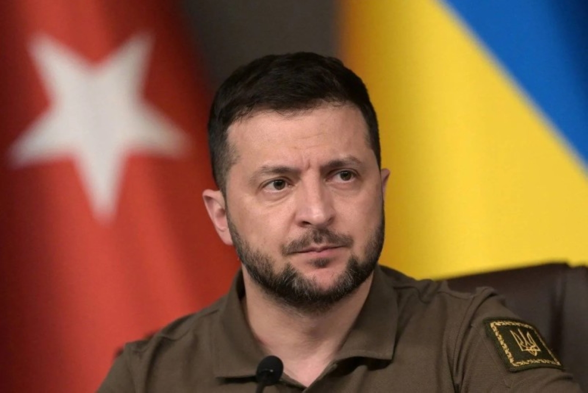 زيلينسكي يطالب بتجميد الحرب مع روسيا