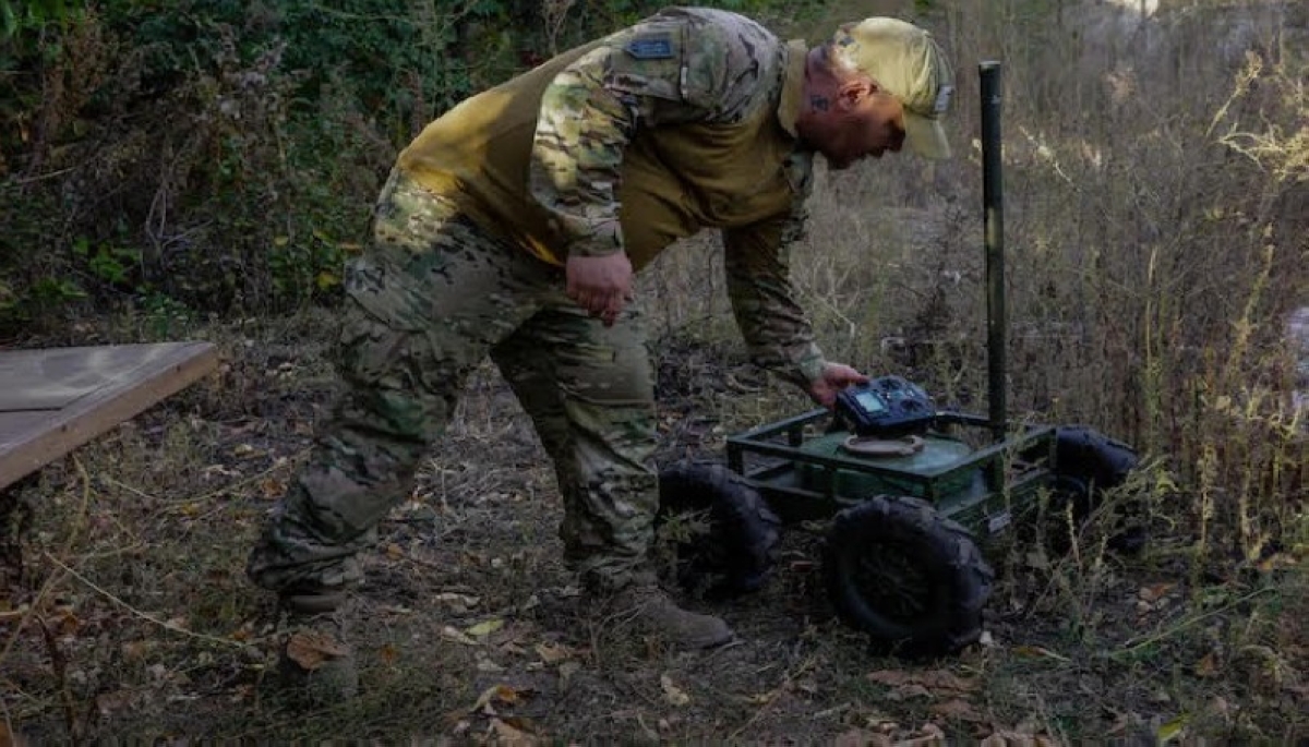 الروبوتات المفخخة تقلب موازين الحرب في أوكرانيا الروبوتات المفخخة تقلب موازين الحرب في أوكرانيا