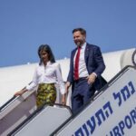 نائب الرئيس الأمريكي يعلن افتتاح التعاون العسكري المدني لإعادة بناء غزة