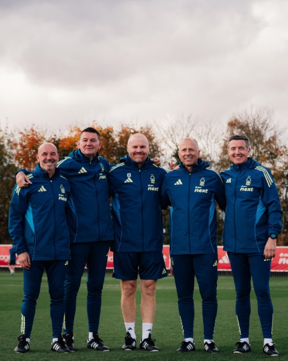 دايتش يقود نوتنغهام خلفاً للأسترالي بوستيكوغلو