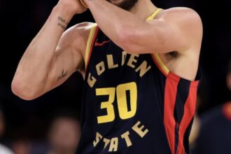 أنهى سطوة ليبرون.. كاري الأعلى دخلاً في دوري «NBA» أنهى سطوة ليبرون.. كاري الأعلى دخلاً في دوري «NBA»