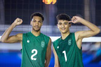 منتخب الطائرة يتألق في دورة الألعاب الآسيوية للشباب منتخب الطائرة يتألق في دورة الألعاب الآسيوية للشباب