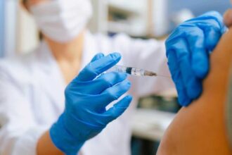 من مكافحة كورونا إلى مواجهة السرطان.. نتائج مفاجئة للقاحات «mRNA» ! من مكافحة كورونا إلى مواجهة السرطان.. نتائج مفاجئة للقاحات «mRNA» !
