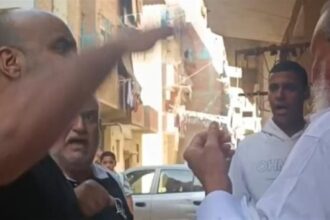 اعتداء على «مُسن» بالسويس يهز مصر.. وضبط الجناة فوراً اعتداء على «مُسن» بالسويس يهز مصر.. وضبط الجناة فوراً