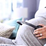 تحذير نرويجي: حجم المولود الكبير يهدد قلب الأم