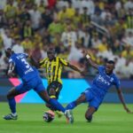 مستشار «عكاظ» التحكيمي: الحكم تجاهل طرد مدافع الهلال في «الكلاسيكو» مستشار «عكاظ» التحكيمي: الحكم تجاهل طرد مدافع الهلال في «الكلاسيكو»