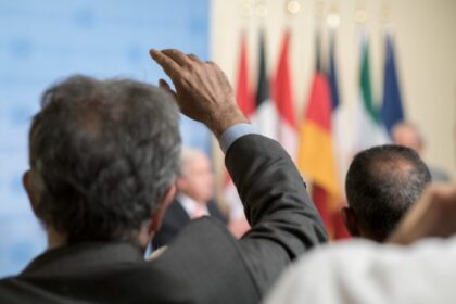 60 دولة توقّع على «معاهدة هانوي» لمكافحة الجرائم الإلكترونية