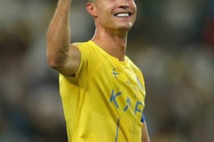 رونالدو يحلّق نحو الـ 1000 بهدفه الـ 950