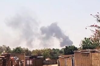 بعد مواجهات مع الدعم السريع.. انسحاب تكتيكي للجيش السوداني في الفاشر بعد مواجهات مع الدعم السريع.. انسحاب تكتيكي للجيش السوداني في الفاشر