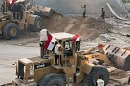 معدات مصرية تدخل غزة للبحث عن الرهائن الإسرائيليين