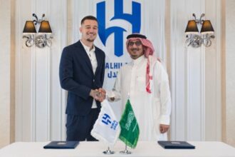 بتوصية من إنزاغي.. الهلال يجدد عقد «الرقيب» حتى 2028 بتوصية من إنزاغي.. الهلال يجدد عقد «الرقيب» حتى 2028