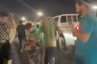 عرس يتحوّل إلى موكب حربي في شوارع طرابلس! عرس يتحوّل إلى موكب حربي في شوارع طرابلس!