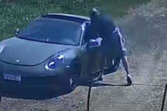 برازيلي يشعل النار في بورش 911.. والكاميرا تفضحه! برازيلي يشعل النار في بورش 911.. والكاميرا تفضحه!