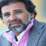 خالد يوسف يكشف لـ«عكاظ» موقفاً خفياً جمعه بيسرا في بداياته خالد يوسف يكشف لـ«عكاظ» موقفاً خفياً جمعه بيسرا في بداياته