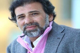 خالد يوسف يكشف لـ«عكاظ» موقفاً خفياً جمعه بيسرا في بداياته خالد يوسف يكشف لـ«عكاظ» موقفاً خفياً جمعه بيسرا في بداياته