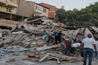 ليلة رعب في تركيا.. زلزال يهز الغرب بقوة ليلة رعب في تركيا.. زلزال يهز الغرب بقوة