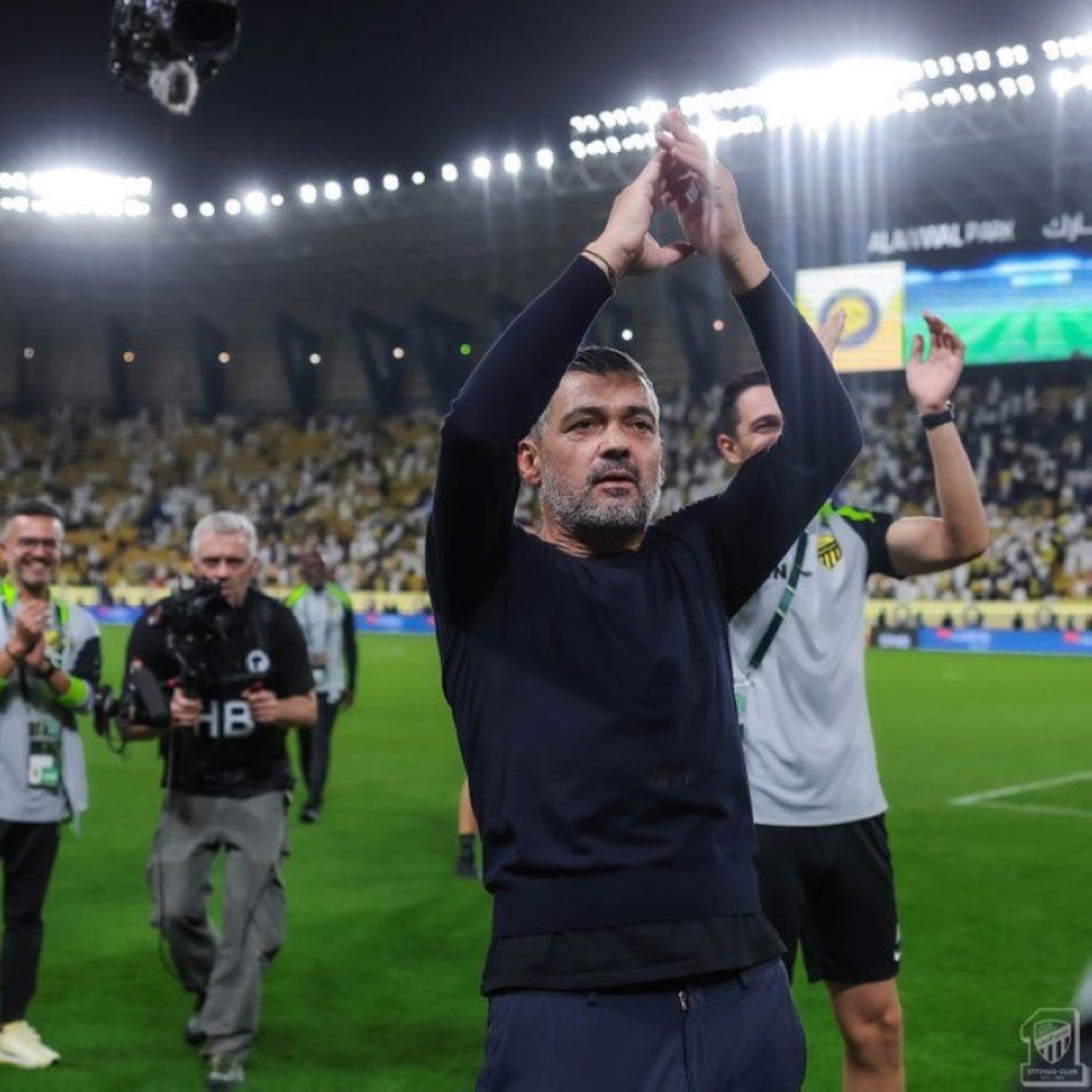 جابر لـ«عكاظ»: تماسك الاتحاد بعد الطرد كان مفتاح الانتصار جابر لـ«عكاظ»: تماسك الاتحاد بعد الطرد كان مفتاح الانتصار