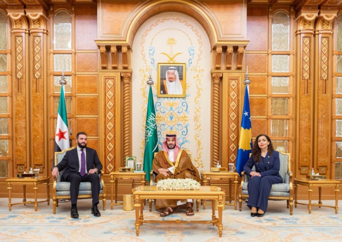 سورية تعترف رسمياً بكوسوفو خلال اجتماع ثلاثي بالرياض سورية تعترف رسمياً بكوسوفو خلال اجتماع ثلاثي بالرياض