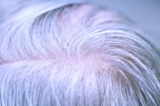 الشيب.. درعٌ خفية تحمي الجسم من سرطان الجلد