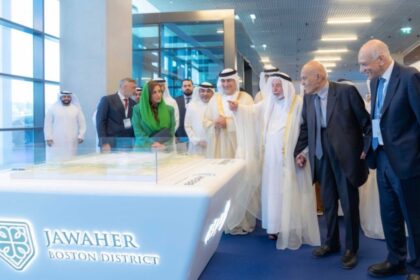 سلطان القاسمي يشهد انطلاق منتدى «الشارقة محطة المستقبل.. الرعاية الصحية»