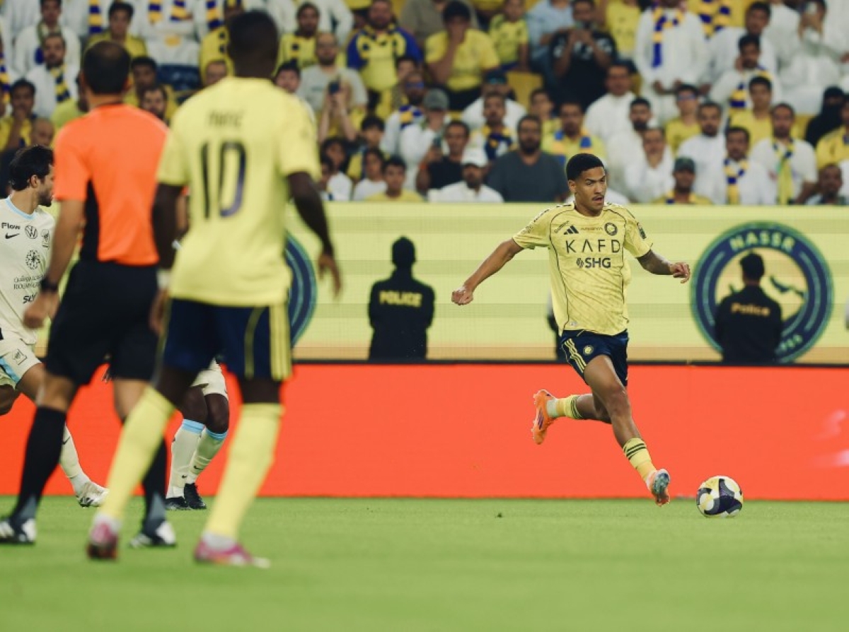 بعد خروج النصر من الكأس.. المالك لجماهير «الشمس»: أعتذر وانتم سندنا بعد خروج النصر من الكأس.. المالك لجماهير «الشمس»: أعتذر وانتم سندنا