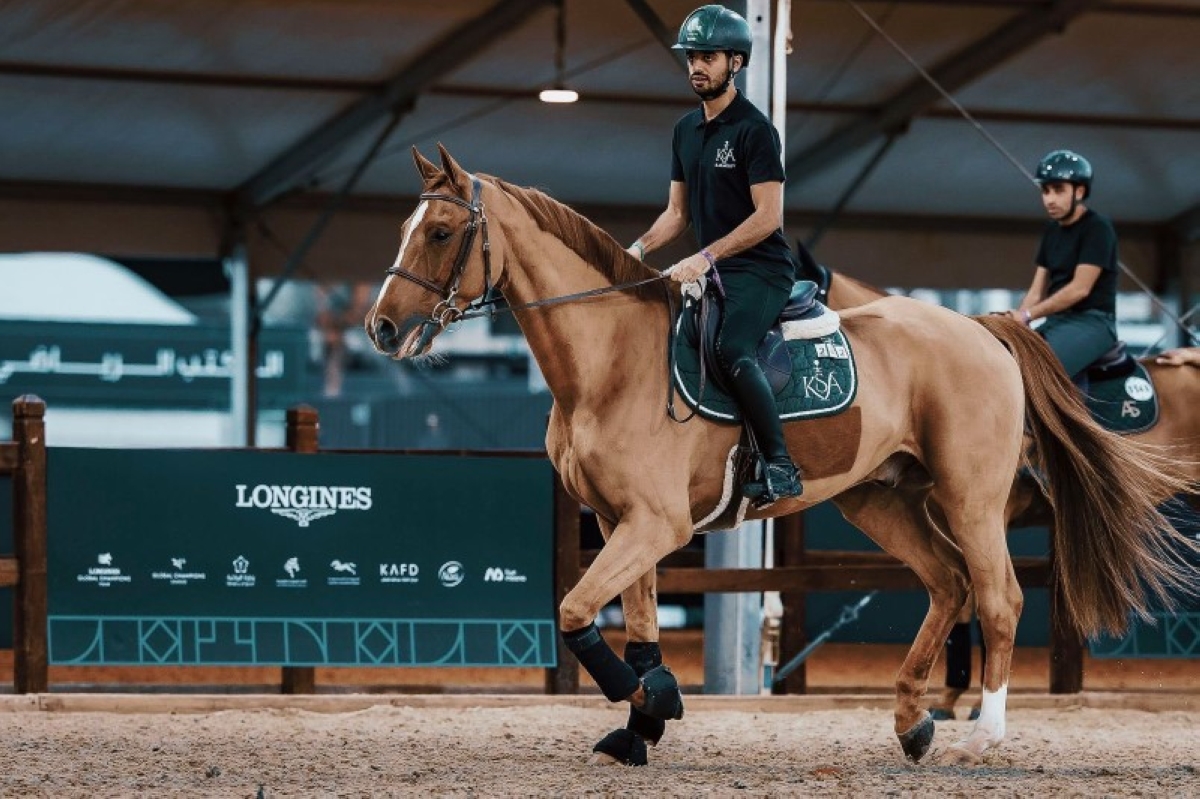 بمشاركة 25 فارساً وفارسة.. 45 مليوناً جوائز الجولة الختامية لبطولة لونجين العالمية لقفز الحواجز بمشاركة 25 فارساً وفارسة.. 45 مليوناً جوائز الجولة الختامية لبطولة لونجين العالمية لقفز الحواجز