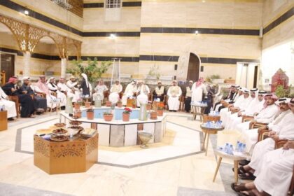 خلف العسكري لـ«عكاظ»: الجهد والمال في الأدب ليسا خسارة