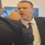 وزيران إسرائيليان يتشاجران بعنف أمام الكاميرات! وزيران إسرائيليان يتشاجران بعنف أمام الكاميرات!