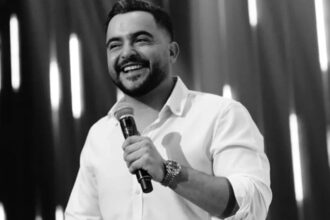 وفاة نجم «ذا فويس» بشكل مفاجئ وفاة نجم «ذا فويس» بشكل مفاجئ