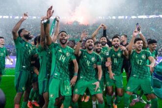 استعداداً لكأس العرب..السعودية تواجه الجزائر وساحل العاج ودياً استعداداً لكأس العرب..السعودية تواجه الجزائر وساحل العاج ودياً