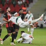 الأهلي يخيب آمال جماهيره بتعادل مع الرياض