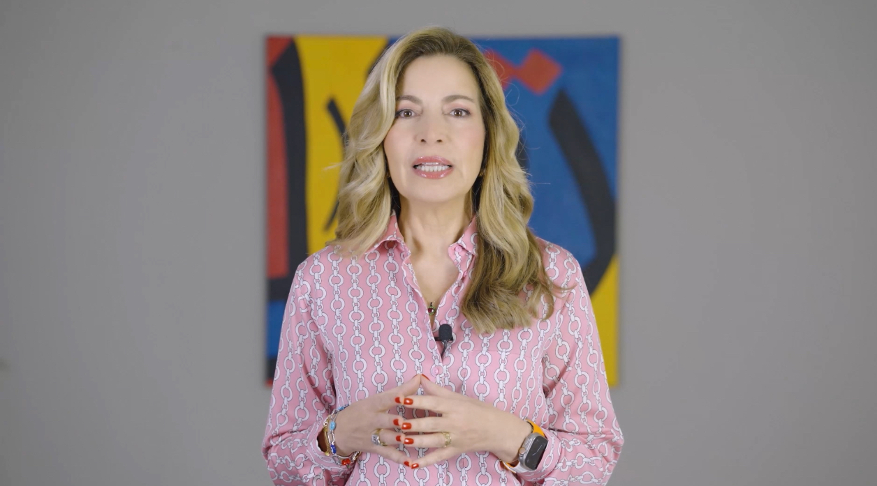 الأميرة غيداء تطلق الحملة العربية العاشرة للتوعية حول سرطان الثدي الأميرة غيداء تطلق الحملة العربية العاشرة للتوعية حول سرطان الثدي