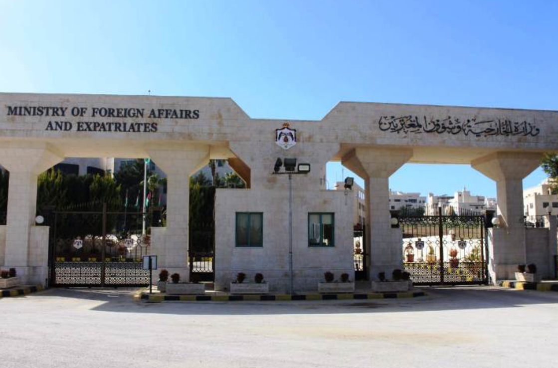 الأردن يدين بأشد العبارات اقتحامات المتطرفين للمسجد الأقصى المبارك