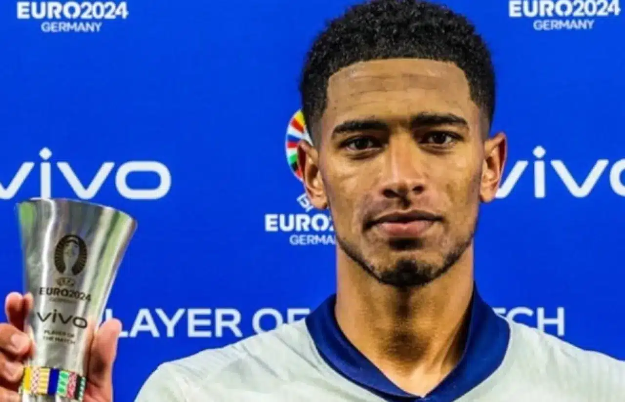 بيلينغهام أفضل لاعب في إنجلترا بيلينغهام أفضل لاعب في إنجلترا