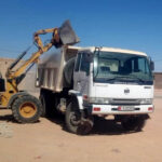 بلدية الجفر تبدأ إزالة حظائر الأغنام داخل الأحياء السكنية