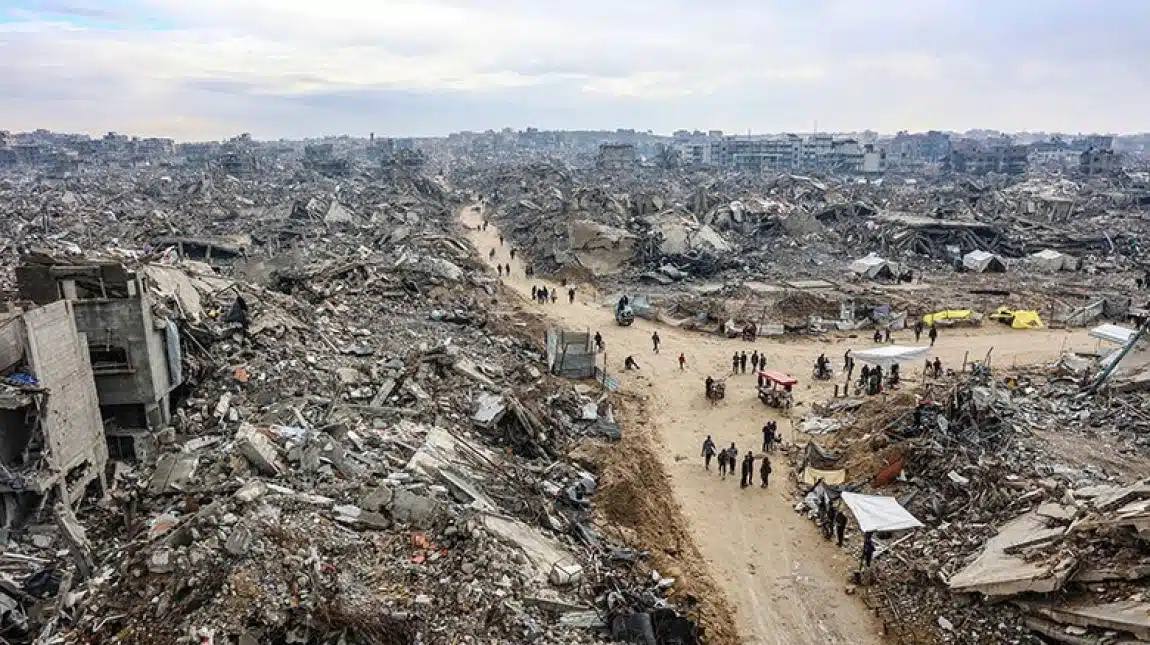 جيش الاحتلال يحذر سكان غزة من العودة إلى الشمال جيش الاحتلال يحذر سكان غزة من العودة إلى الشمال