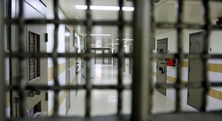 أكثر من 11 ألف معتقل فلسطيني في سجون الاحتلال أكثر من 11 ألف معتقل فلسطيني في سجون الاحتلال