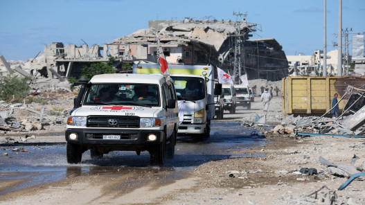 حماس: سلمنا جميع المحتجزين الأحياء وما أمكن الوصول إليه من الجثث حماس: سلمنا جميع المحتجزين الأحياء وما أمكن الوصول إليه من الجثث