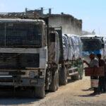 إسرائيل: لن يدخل غزة إلا نصف شاحنات المساعدات المتفق عليها​ 