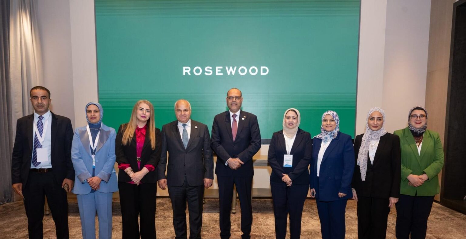 وزير العمل يلتقي نظراءه من دول عربية وإسلامية في الدوحة وزير العمل يلتقي نظراءه من دول عربية وإسلامية في الدوحة